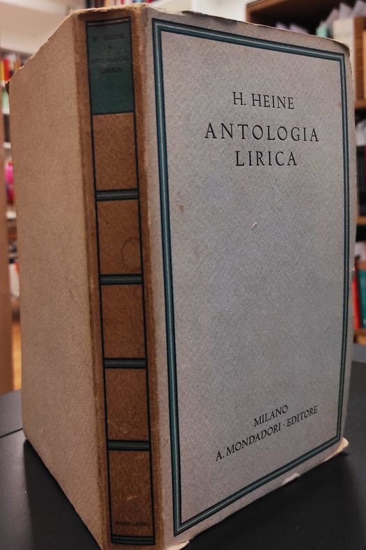Antologia lirica : dalle migliori traduzioni italiane a cura di Tomaso Gnoli e Amalia Vago