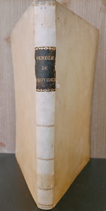 Lucii Annaei Senecae Liber quare bonis viris multa mala accidant cum sit providentia commentario et adnotationibus illustratus. Praemittuntur tria Latini Latinii epigrammata. Con il commento di Tommaso Maria Soldati