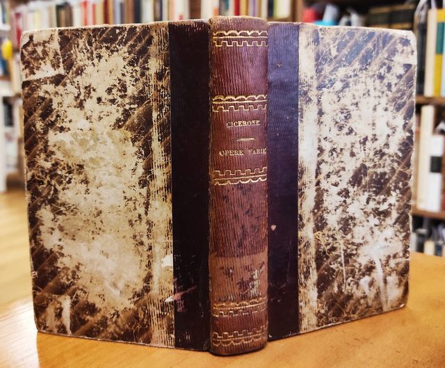 Della natura degli dei : libri tre. Volgarizzati da Teresa Carniani Malvezzi ; Della vecchiezza, dell'amicizia ed il sogno di Scipione dello stesso, volgarizzati nel buon secolo della lingua italiana, a cui si aggiunge La miloniana tradotta dal p. Cesari