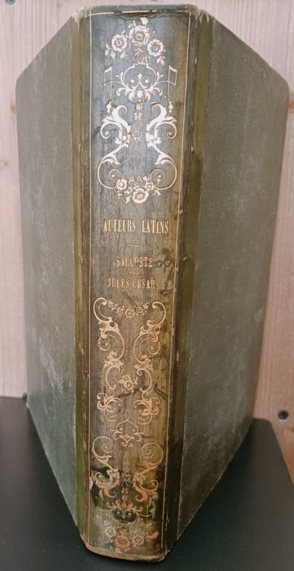 Salluste, Jules C??sar, C. Vell??ius Paterculus et A. Florus. Oeuvres compl??tes avec la traduction en fran??ais. Publi??es sour la direction de M. Nisard.