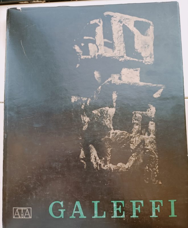 Scultura di Ernesto Galeffi (Chio'). Prefazione di Enzo Carli. Fotografie di Oreste Borri.