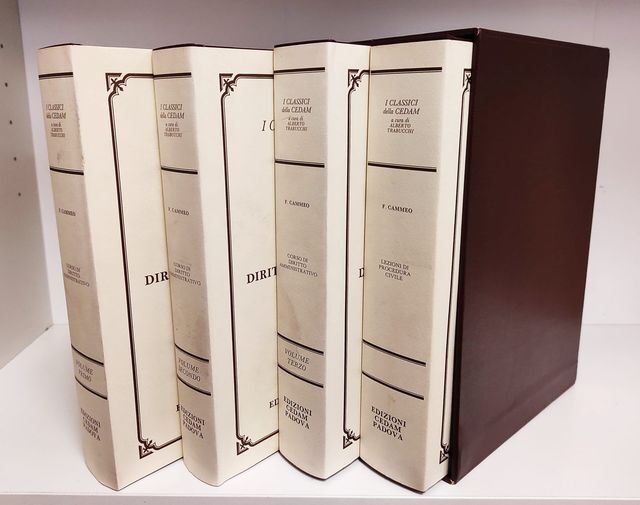 Corso di diritto amministrativo. Vol. 1: Introduzione, il diritto amministrativo obbiettivo (le fonti, contenuto, efficacia ed applicazione del diritto obbiettivo). Vol. 2: Rapporti giuridici e diritti subbiettivi, i subbietti, gli oggetti dei rapporti giuridici (nascita, estensione e modificazione dei rapporti giuridici amministrativi). Vol. 3: Atti giuridici dell'Amministrazione, atti giuridici del cittadino, ricorsi. Lezioni di procedura civile