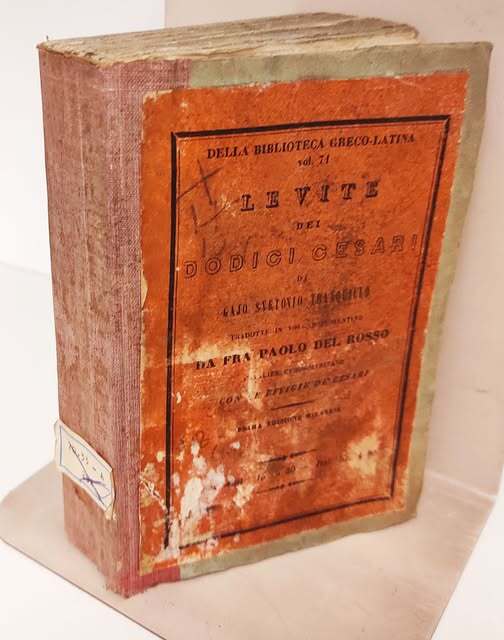 Le vite dei dodici Cesari, tradotto in volgar fiorentino da fra Paolo Del Rosso cavalier gerosolimitano ; con le effigie de' Cesari