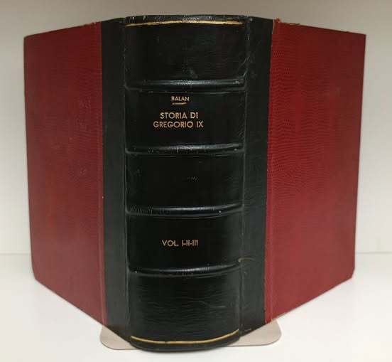 Storia di Gregorio IX e dei suoi tempi. 3 volumi in un tomo