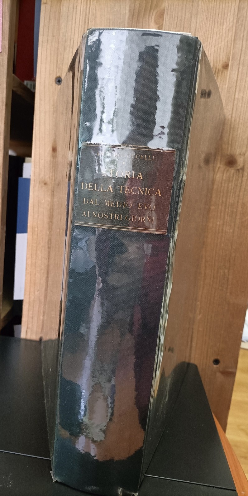 Storia della tecnica dal medio evo ai nostri giorni. Opera compilata con la collaborazione di eminenti specialisti. 2717 ilustrazioni nel testo e una tavola fuori testo