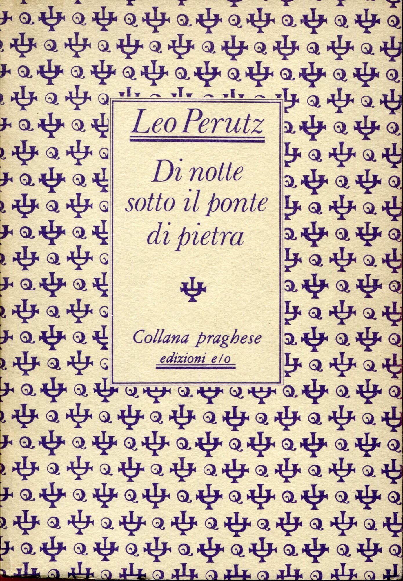 Di notte sotto il ponte di pietra